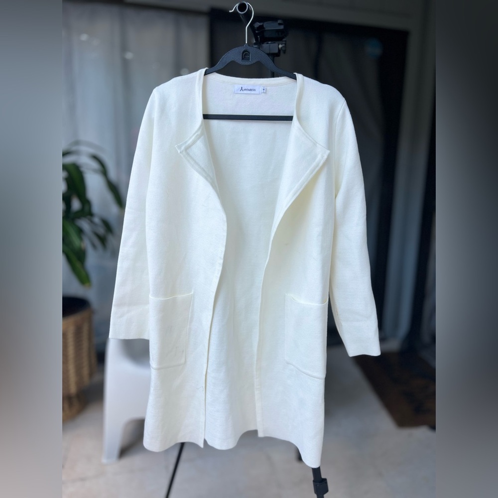 Annrabess White Open Front Cardigan